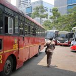 सेवानिवृत्त एसटी कर्मचाऱ्यांना पत्नीसह वर्षभर मोफत प्रवास, परिवहन मंत्र्यांची घोषणा