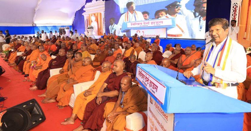श्रद्धेचा निकष लावून रामजन्मभूमी हिंदूंच्या हवाली, मग त्याच निकषांवर महाबोधी महाविहार बौद्धांच्या हवाली का करत नाही?: भीमराव आंबेडकर यांचा खडा सवाल