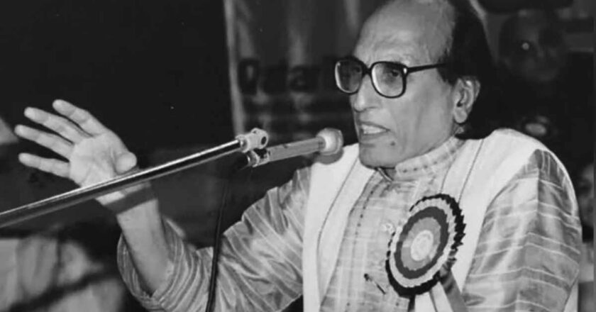 महान शायर बशीर बद्र यांचे निधन, उर्दू गझलेला राजवाड्याबाहेर काढून सर्वसामान्यांपर्यंत पोहोचवणारा ‘आधुनिक गझलांचा उस्ताद’ काळाच्या पडद्याआड!