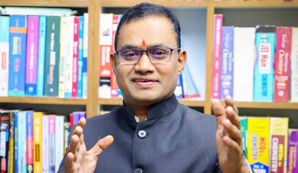 नीट पेपरफुटी प्रकरणी ‘आरसीसी’चे संचालक शिवराज मोटेगावकर यांना अटक, सीबीआयची मोठी कारवाई