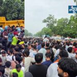 दिल्लीत उद्रेक: सीजेपीचे आंदोलन तीव्र, लाखोंच्या संख्येने कॉक्रोच संसद भवनाच्या दिशेने, आंदोलकांवर लाठीमार, अश्रुधुराचा वापर; पण मोर्चेकरी आंदोलनावर ठाम!
