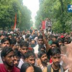 झुरळांच्या दणक्यापुढे मोदी सरकार झुकले! केंद्रीय शिक्षणमंत्री धर्मेंद्र प्रधान यांचा अखेर राजीनामा, अभिजीत दिपके म्हणालेः कॉक्रोचशी पंगा घेऊ नका!